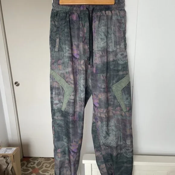 Han Kjobenhavn Joggers (Size M) - Picture 2 of 14